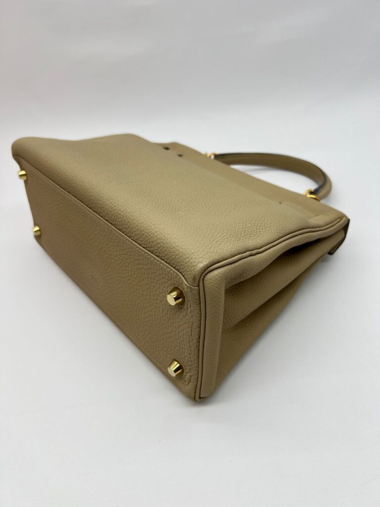 Kelly 28 Togo Trench GHW