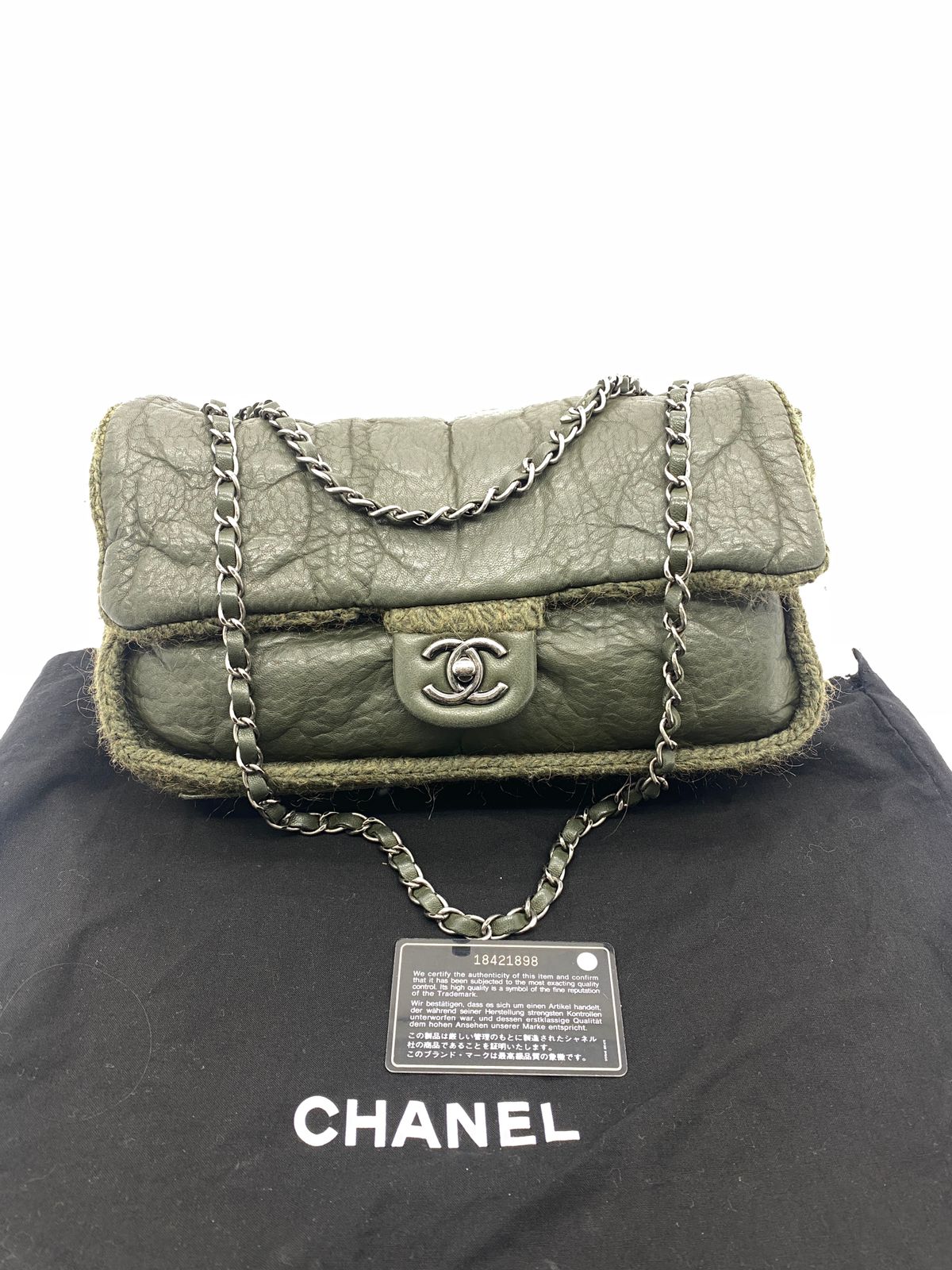 Edinburgh Chic Knit Flap Sheepskin Green Wool RHW