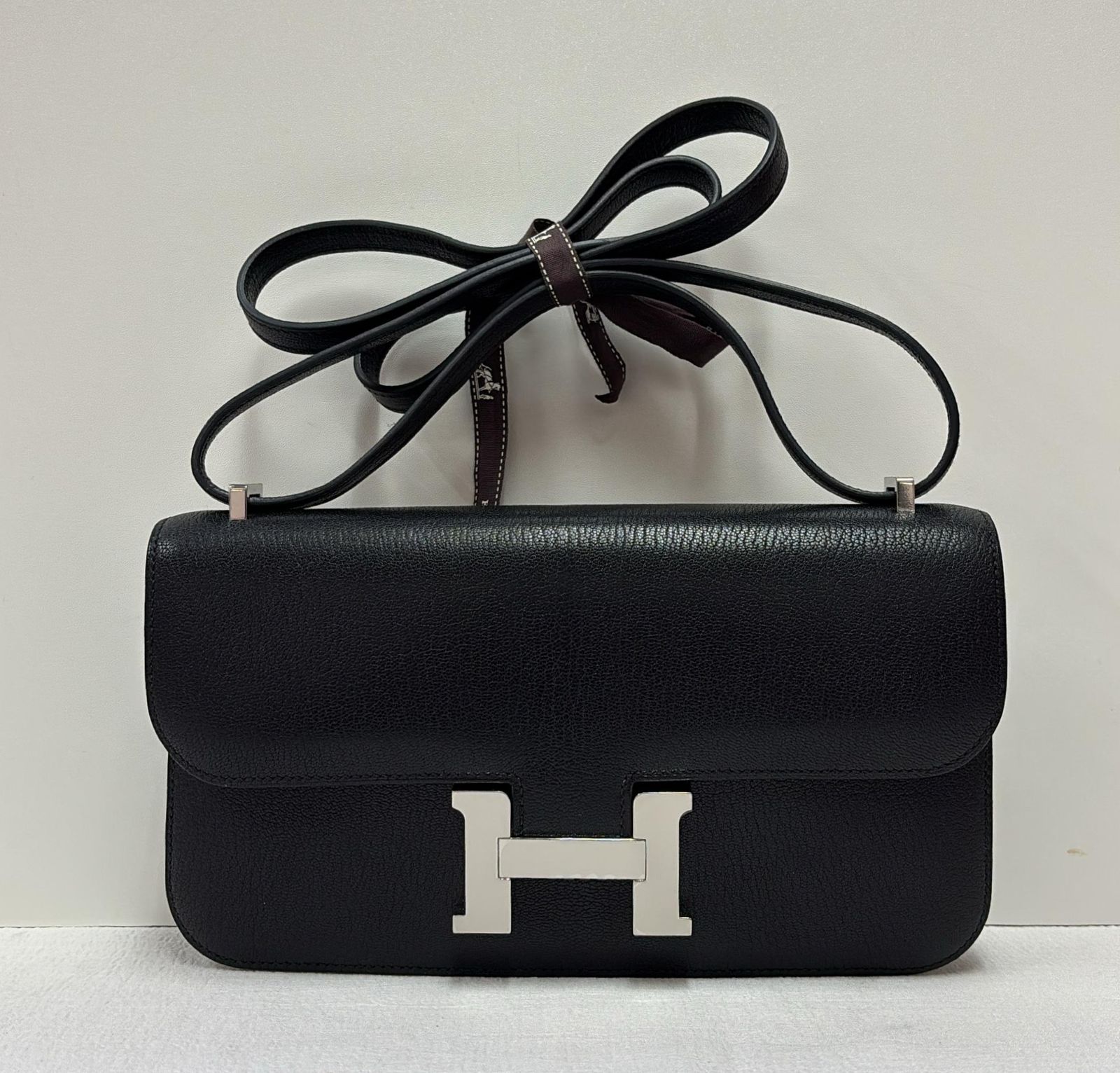 Constance Elan Black Chevre PHW