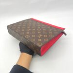 Pochette Voyage MM Monogram Red SHW