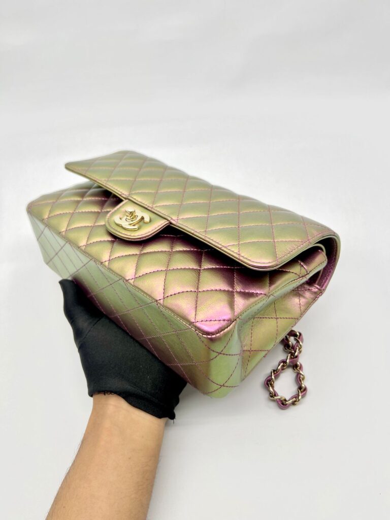 Medium Classic DFlap Lambskin Iridescent GHW