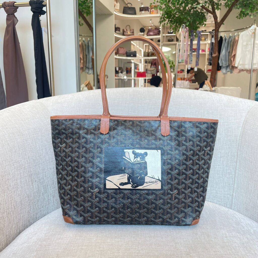 Artois PM Hulot French Bulldog