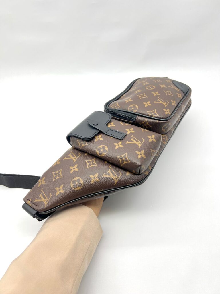 Christopeher Bumbag Monogram Macassar