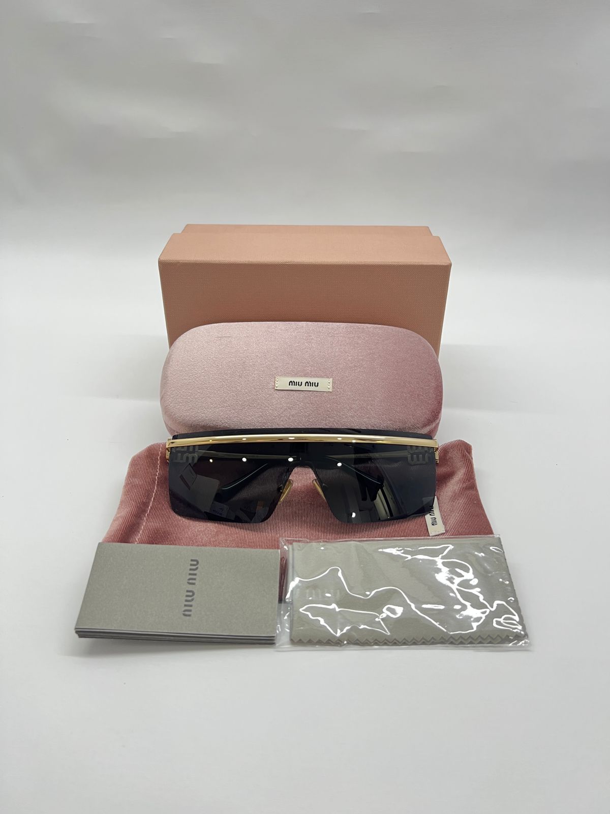 Sunglasses Rectangle Shield Frame Glasses Black Gold