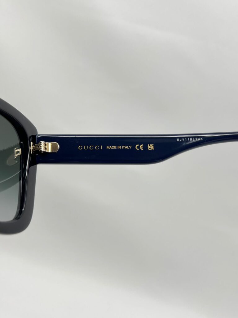 GG Web Black Blue Red Stripe