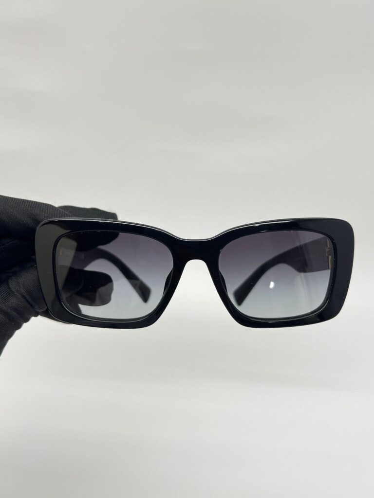 Sunglasses Rectangle Logo SMU07Y Black
