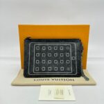 Pouch Monogram Eclipse Fragment Iphone Rainbow HW