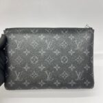 Pouch Monogram Eclipse Fragment Iphone Rainbow HW