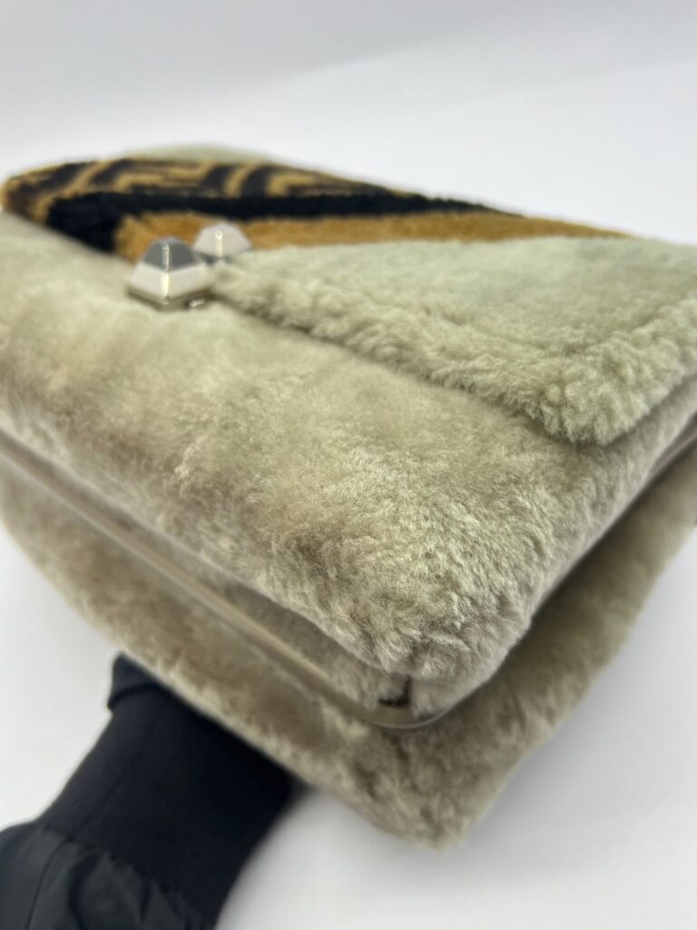 Kan I Shearling Fur Tortora/Black SHW