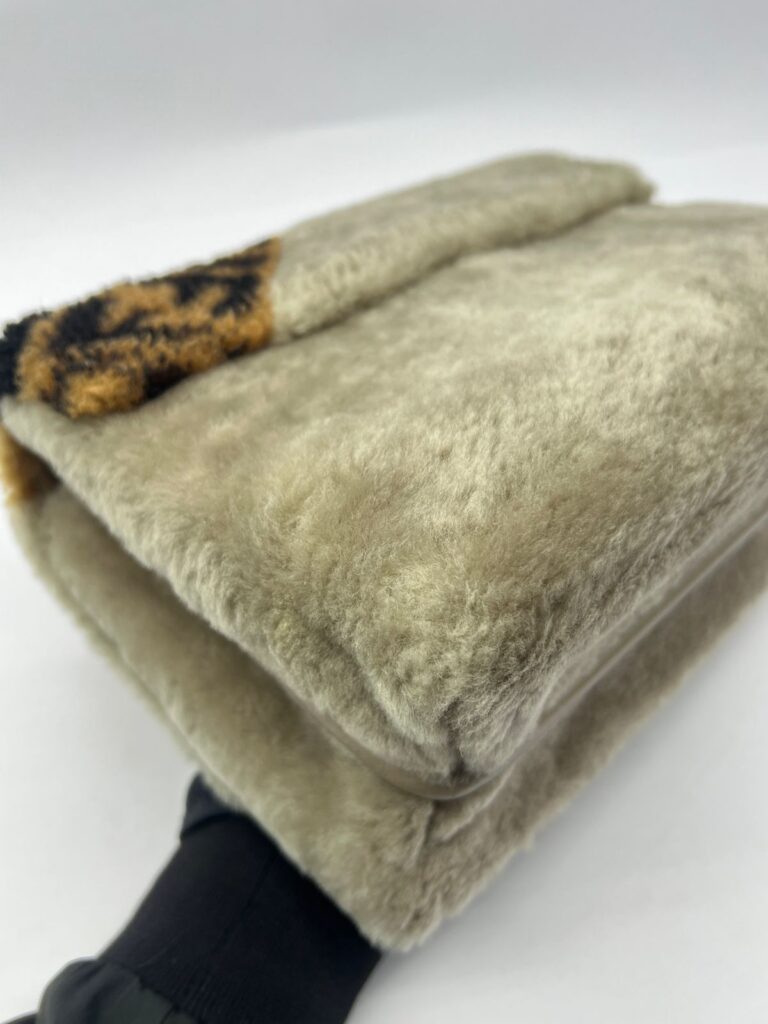 Kan I Shearling Fur Tortora/Black SHW