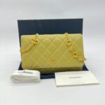 Wallet On Chain Coco Lambskin Olive Green GHW