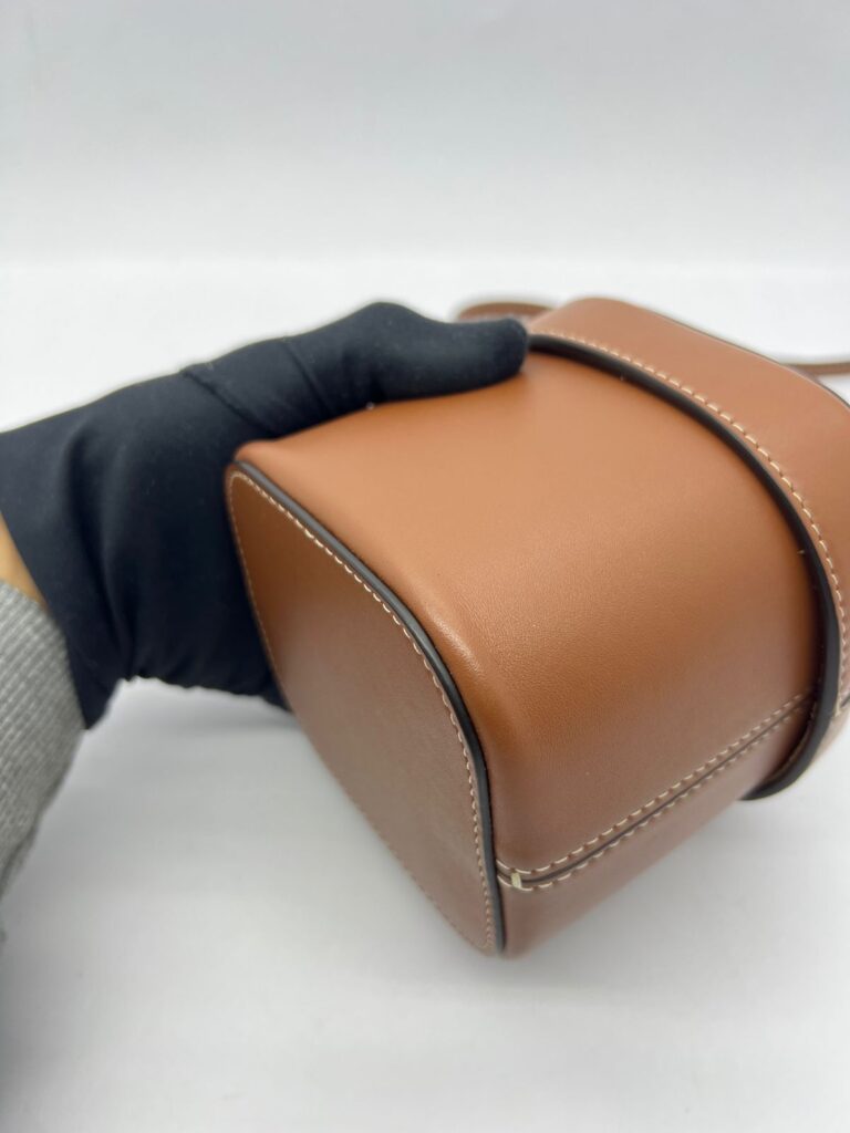 Small Box Cuir Smooth Calf Tan GHW