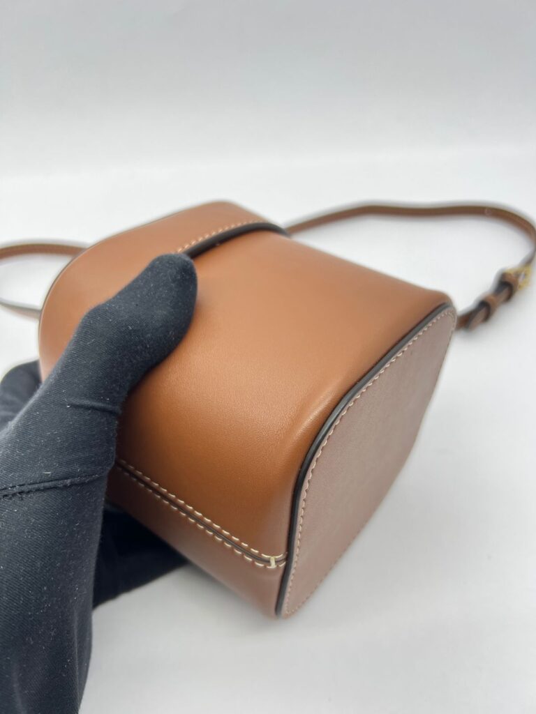 Small Box Cuir Smooth Calf Tan GHW