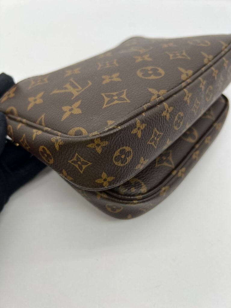Multi Pochette Monogram Strap Khaki GHW
