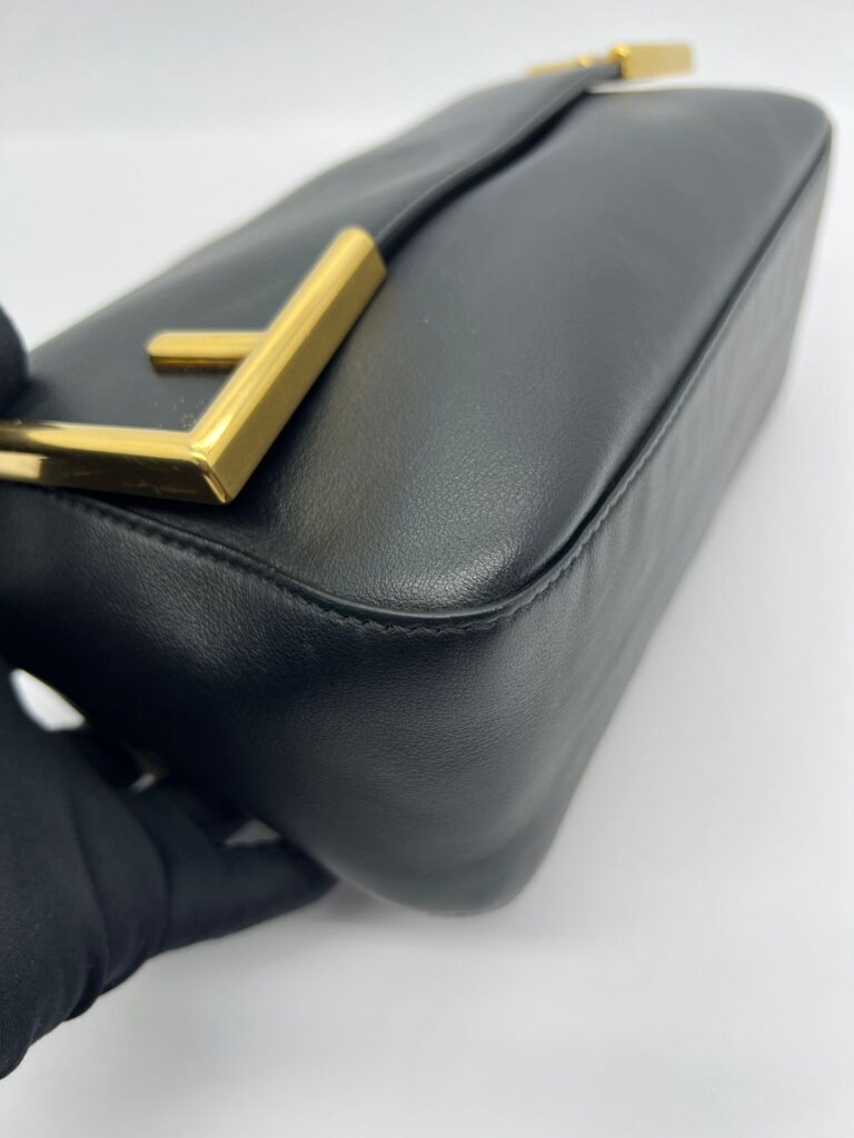 Double Face Shoulder FF Black GHW