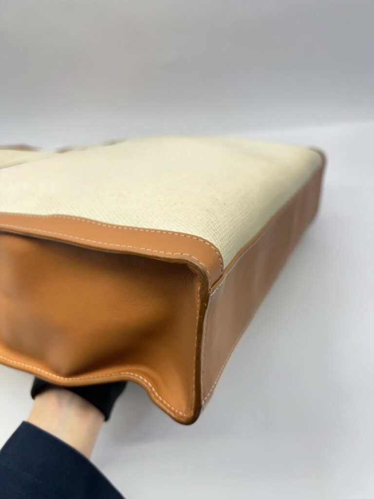 Large Cabas Vertical Canvas Natural / Tan GHW