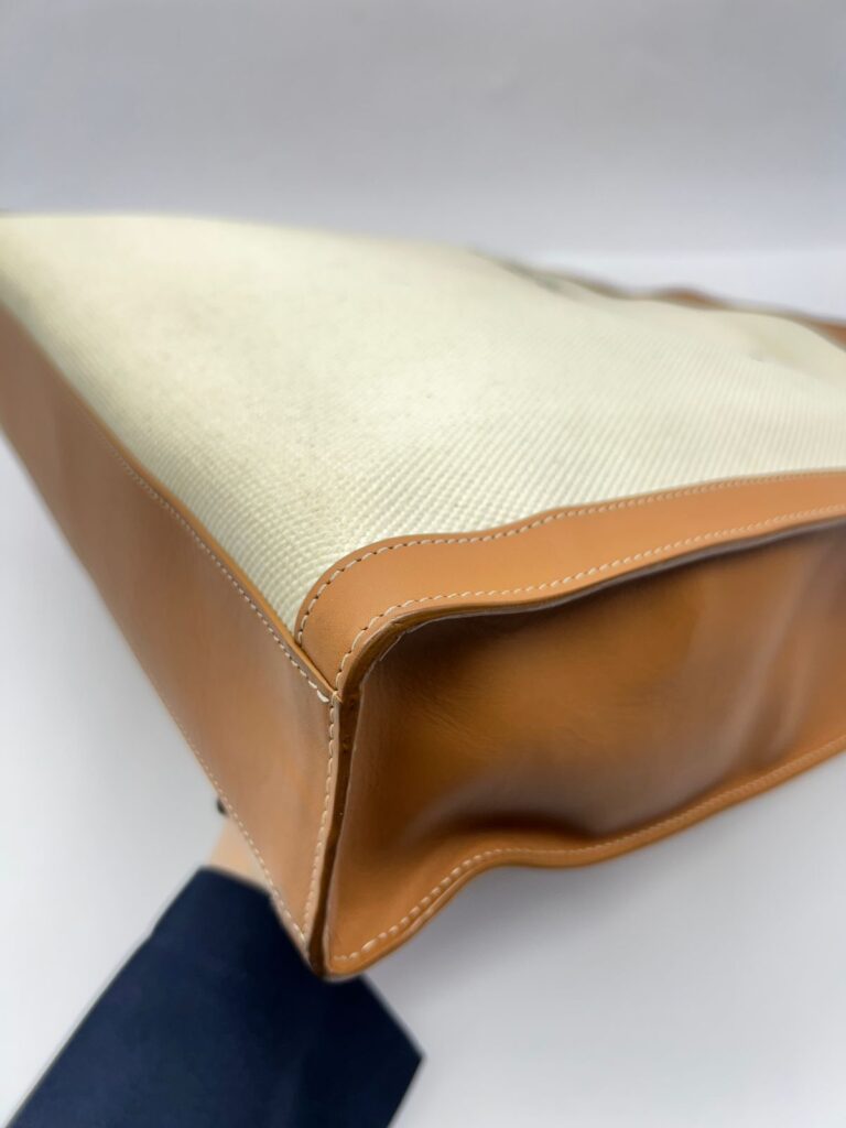 Large Cabas Vertical Canvas Natural / Tan GHW