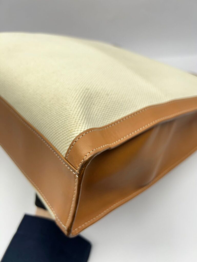 Large Cabas Vertical Canvas Natural / Tan GHW