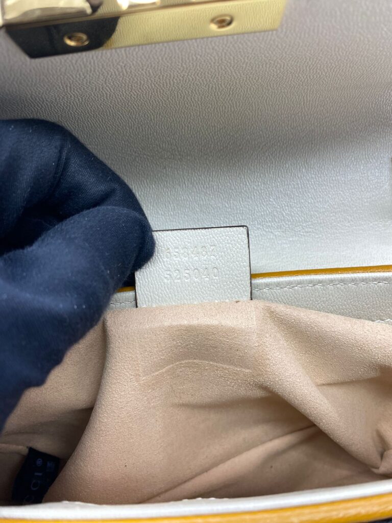 Padlock GG Supreme Ivory Safran GHW