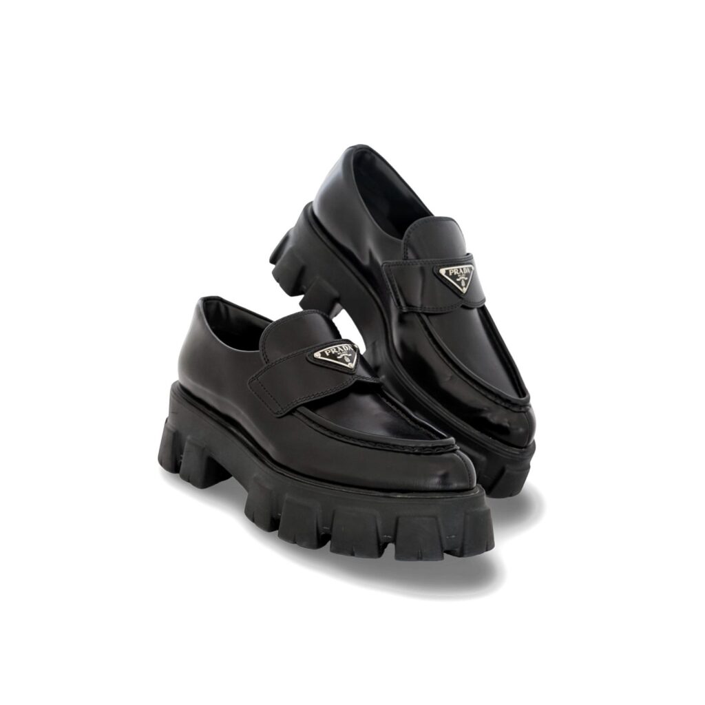 Monolith Pointy Black SHW