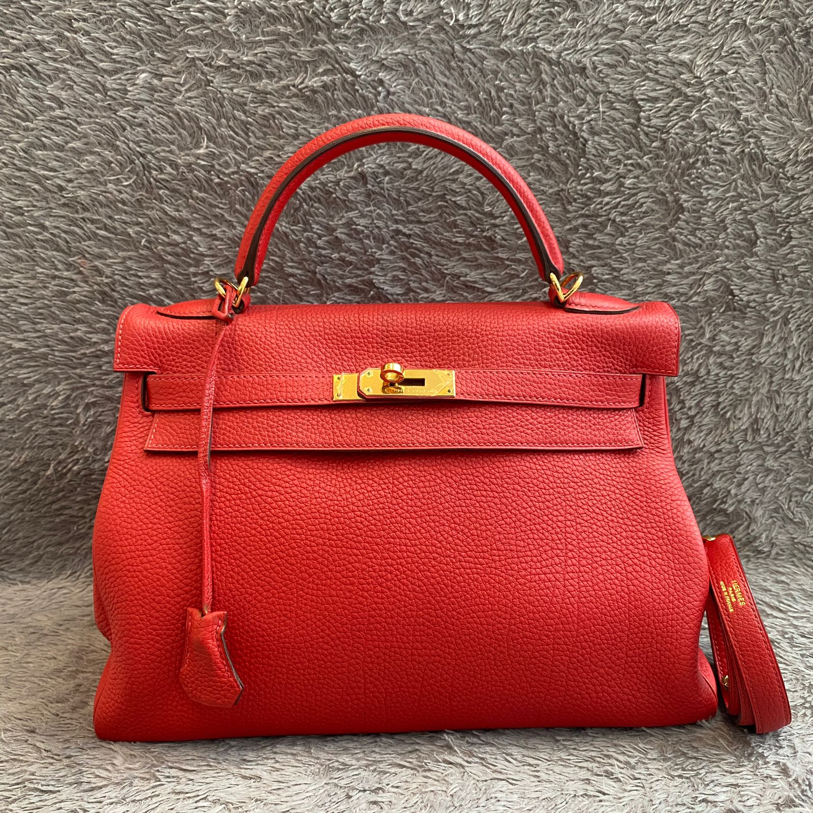 Kelly 32 Togo Rouge Pivoine GHW