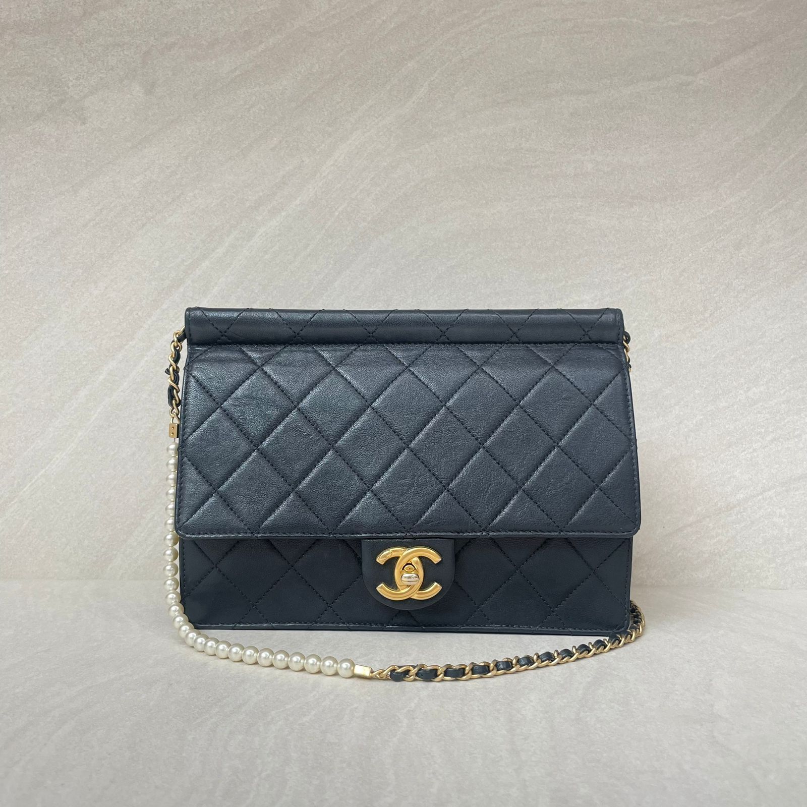 Chanel Black Pearl