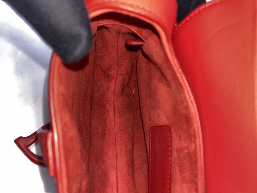 Saddle Mini Matte All Red