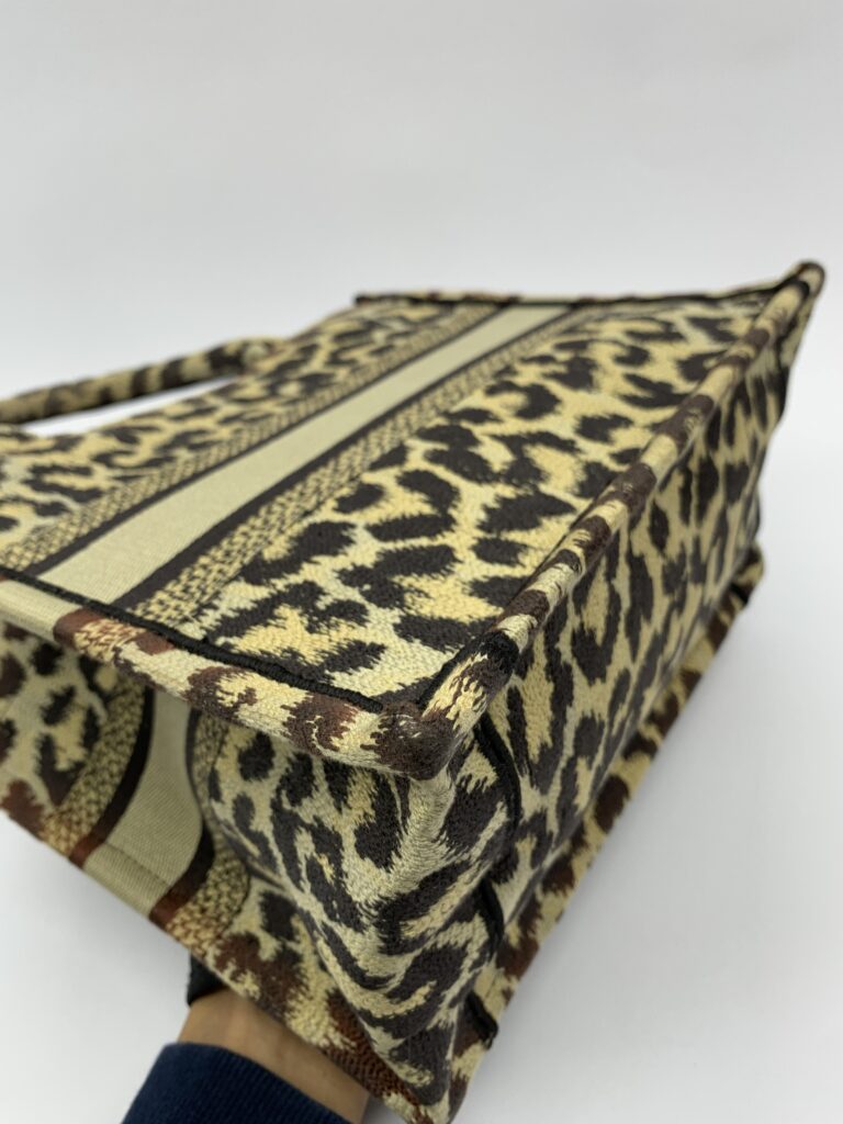 Small Book Tote Canvas Leopard Beige