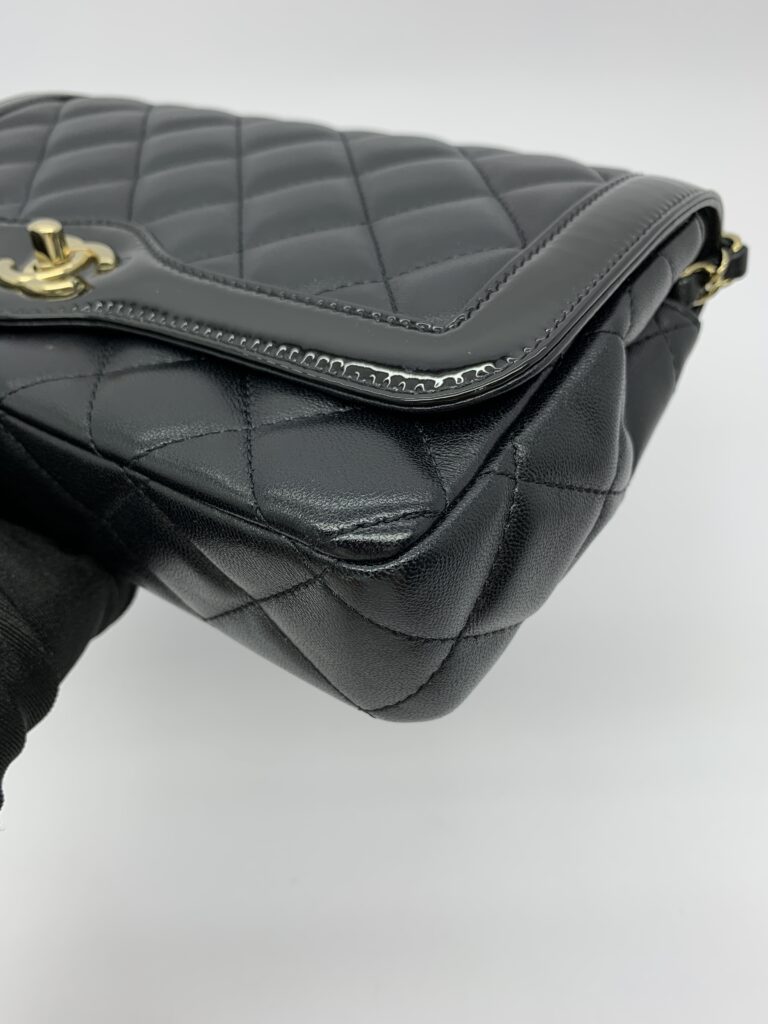 CC Flap Bag Black GHW
