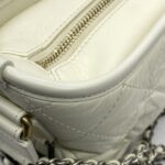 Gabrielle Small White