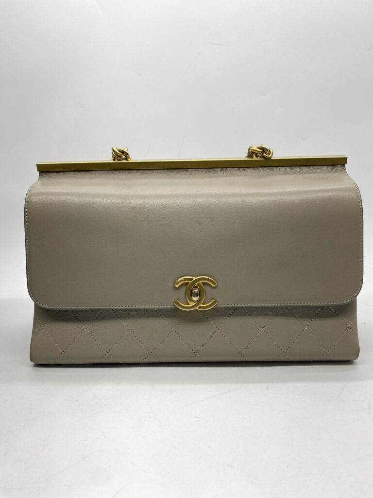 Coco Luxe Flap Bag Grey GHW