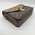 Metis Monogram Reverse