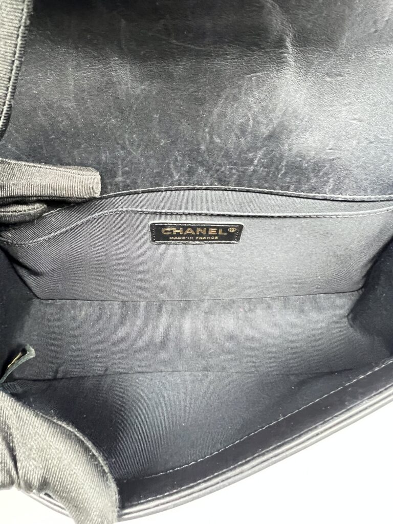 Boy 25 Medium Black Lambskin GHW