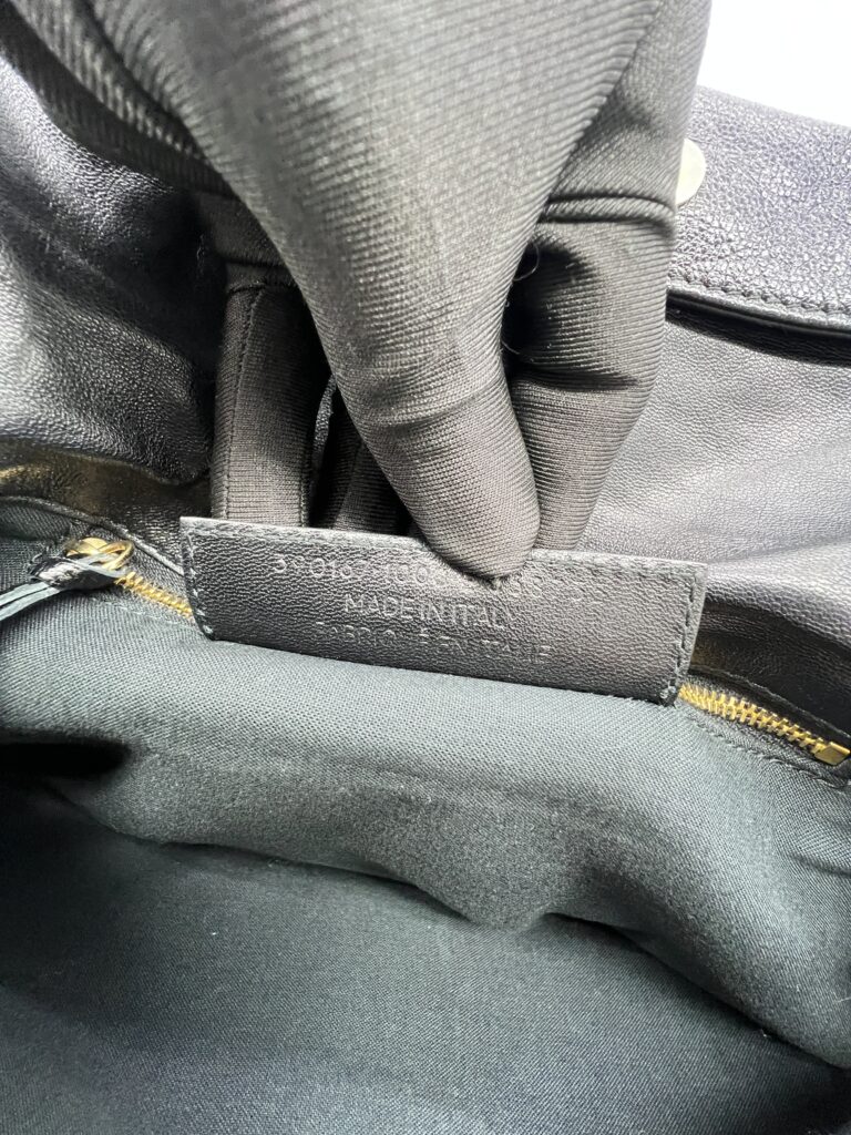 Envelope Clutch Metallic Edge Black GHW