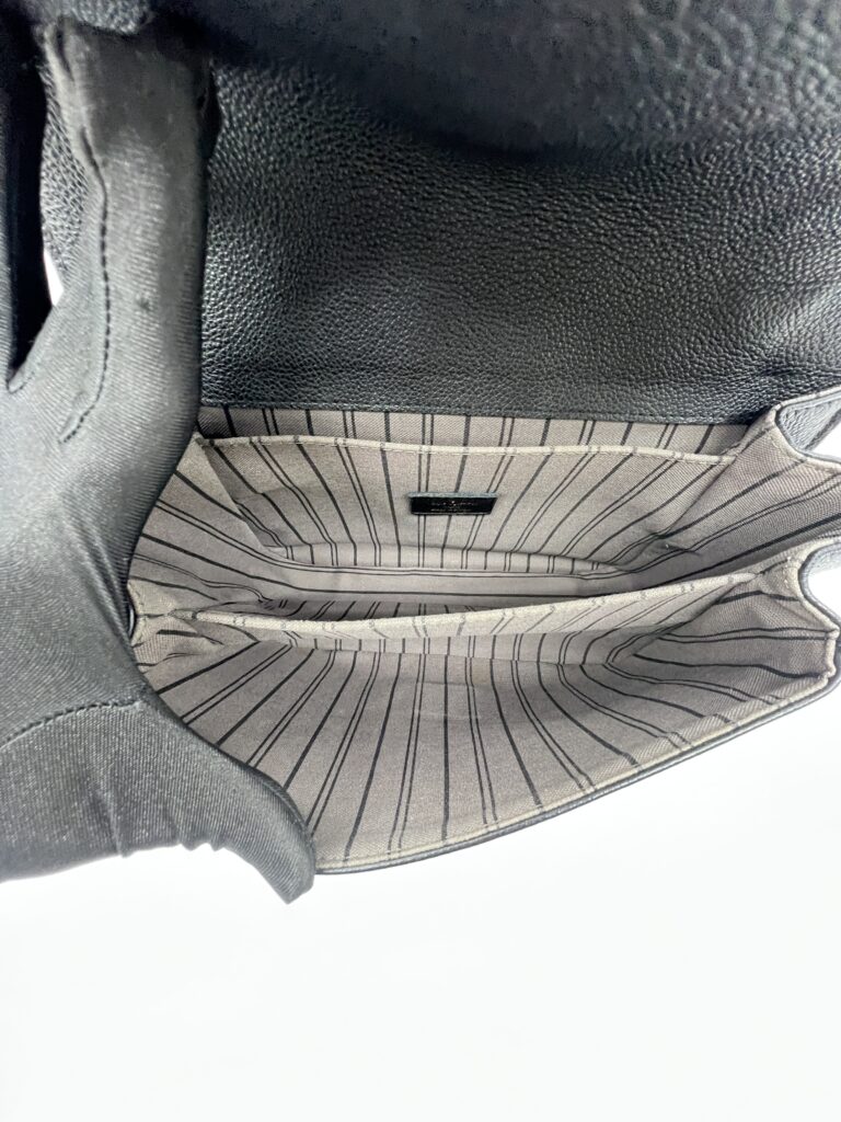 Metis Empreinte Noir