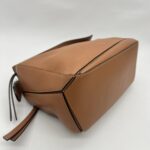 Puzzle Small Grained Tan SHW