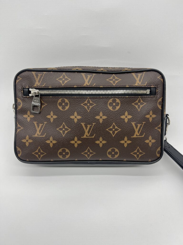 Kasai Clutch Monogram Macassar