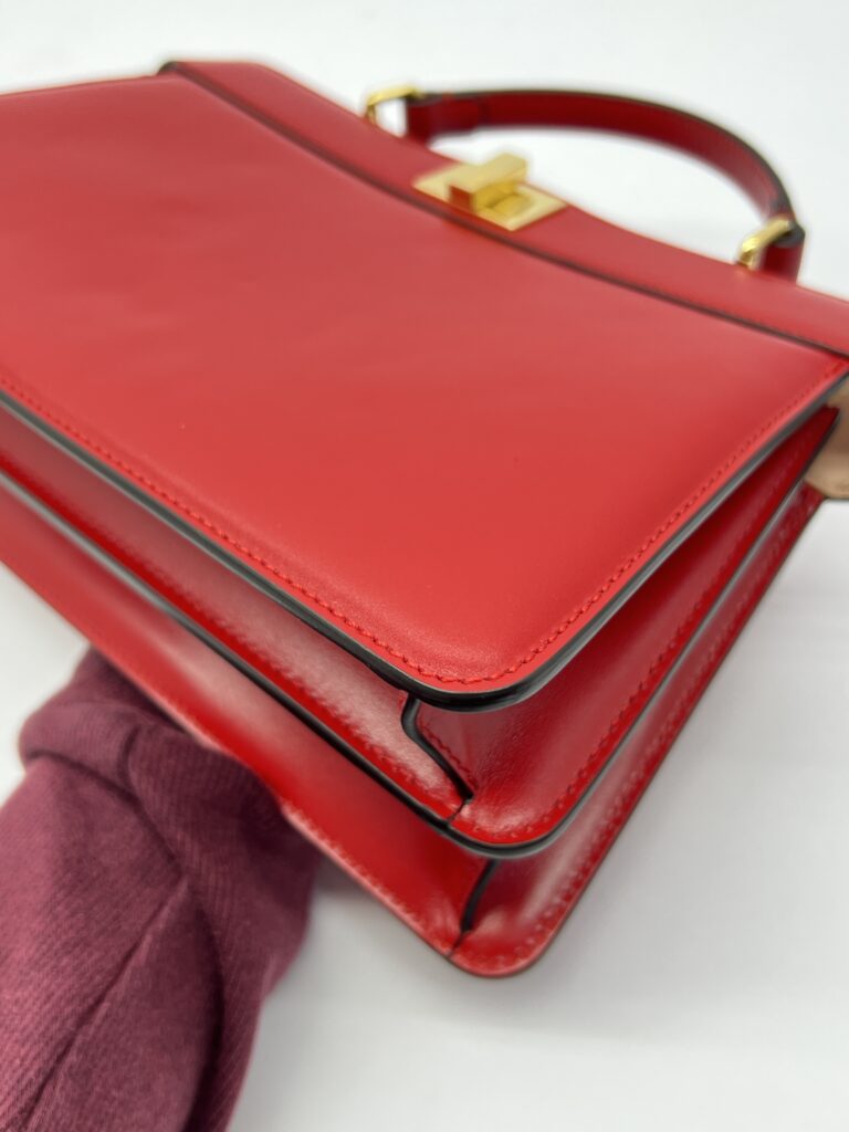 Peek A Boo Iseeu East Calfskin Smooth Red GHW