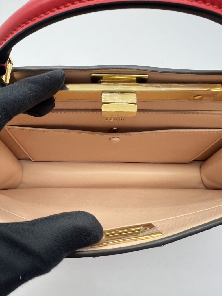 Peek A Boo Iseeu East Calfskin Smooth Red GHW