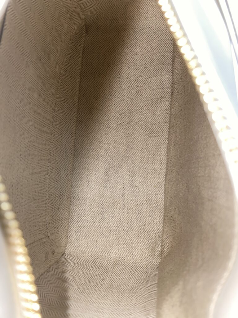 Puzzle Edge Small Soft White/Paper Craft GHW