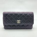 Chain Wallet Caviar Irredescent Purple SHW