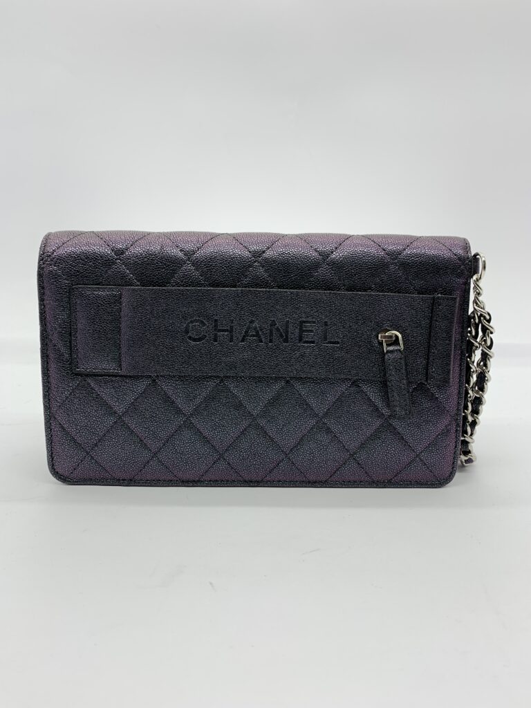 Chain Wallet Caviar Irredescent Purple SHW