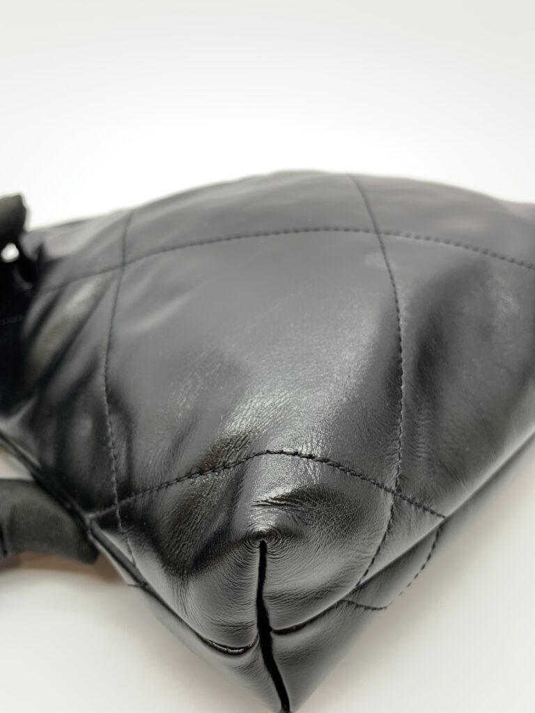 C22 Mini Lambskin Black GHW