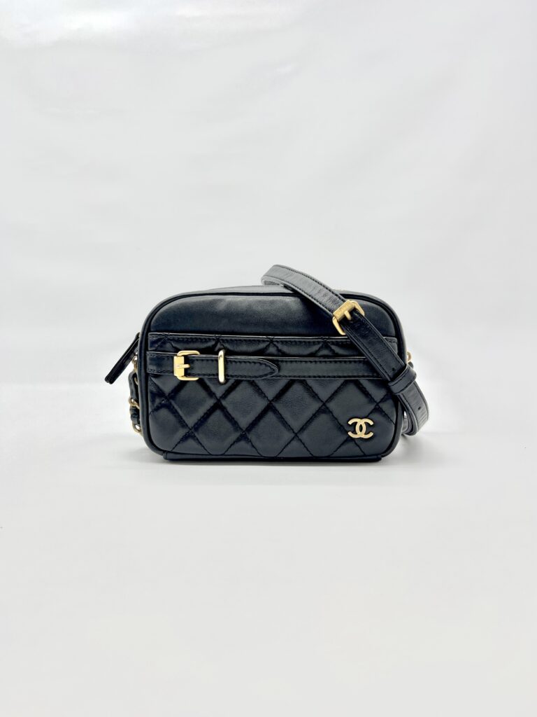 Buckle Camera Quilted Black GHW