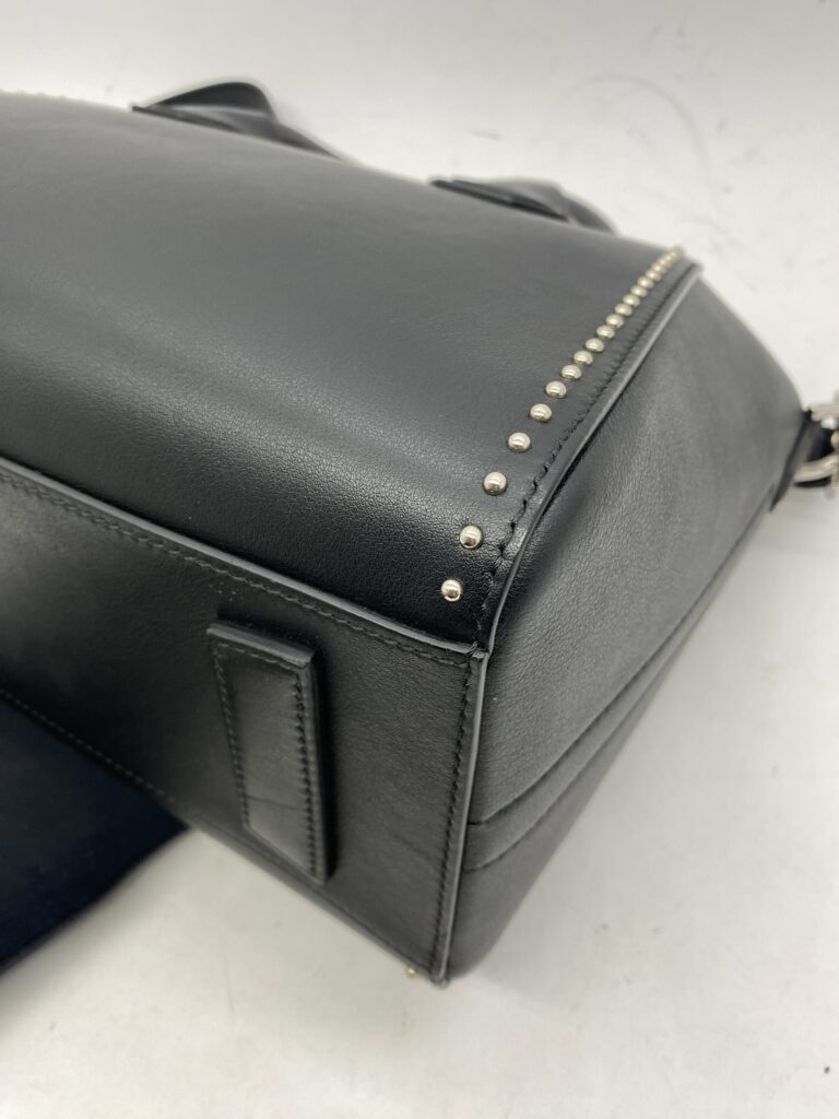 Small Antigona Black Stud SHW