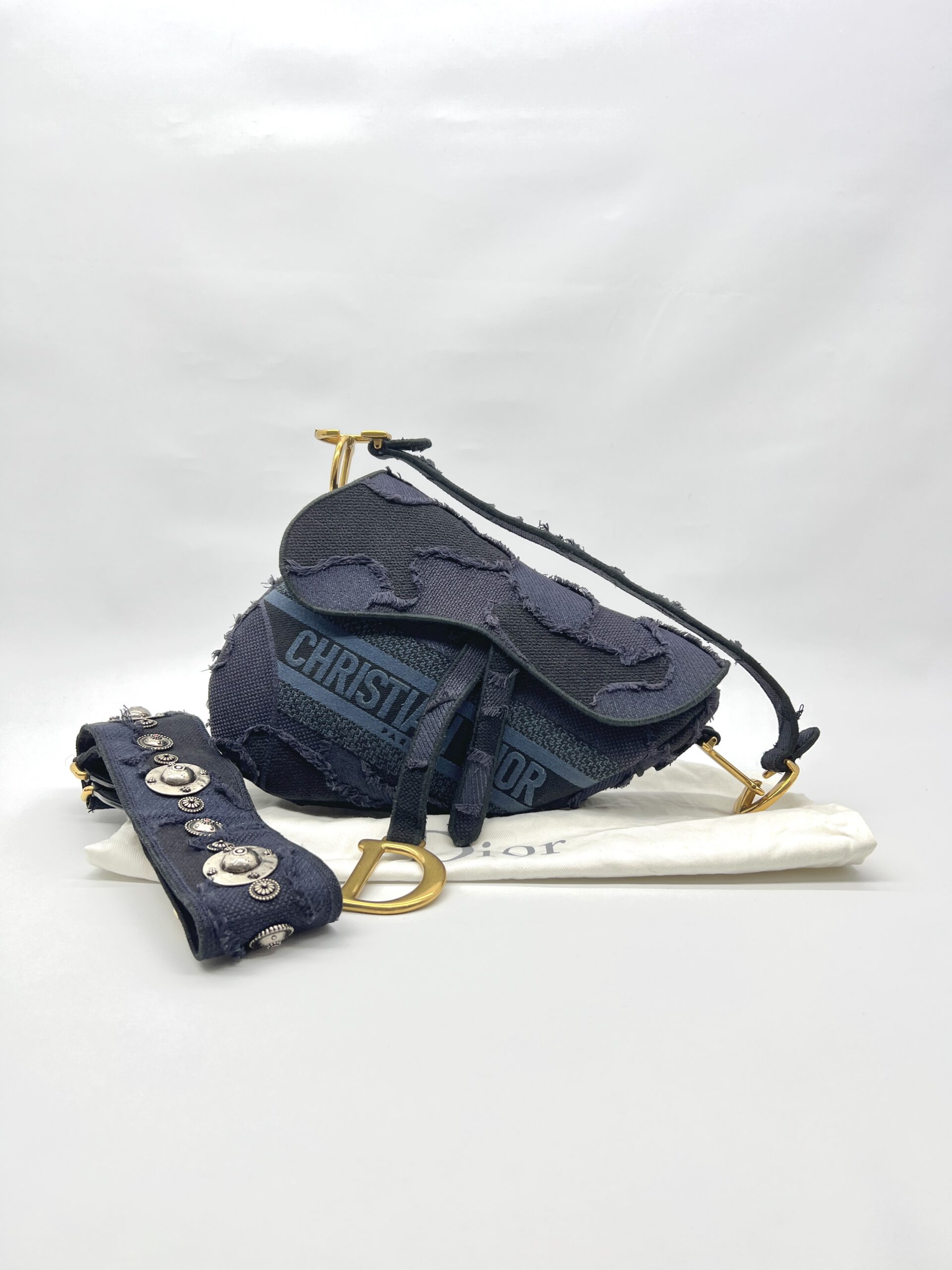 Saddle Embroidered Camouflage Navy GHW