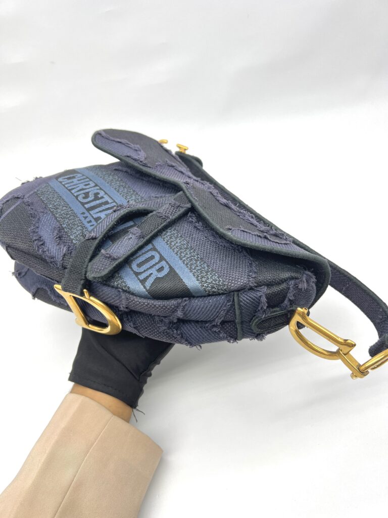 Saddle Embroidered Camouflage Navy GHW