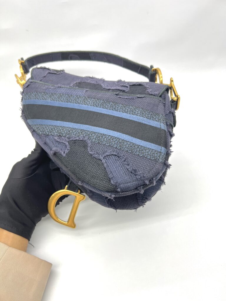 Saddle Embroidered Camouflage Navy GHW