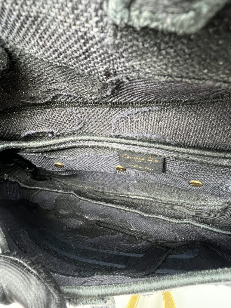 Saddle Embroidered Camouflage Navy GHW