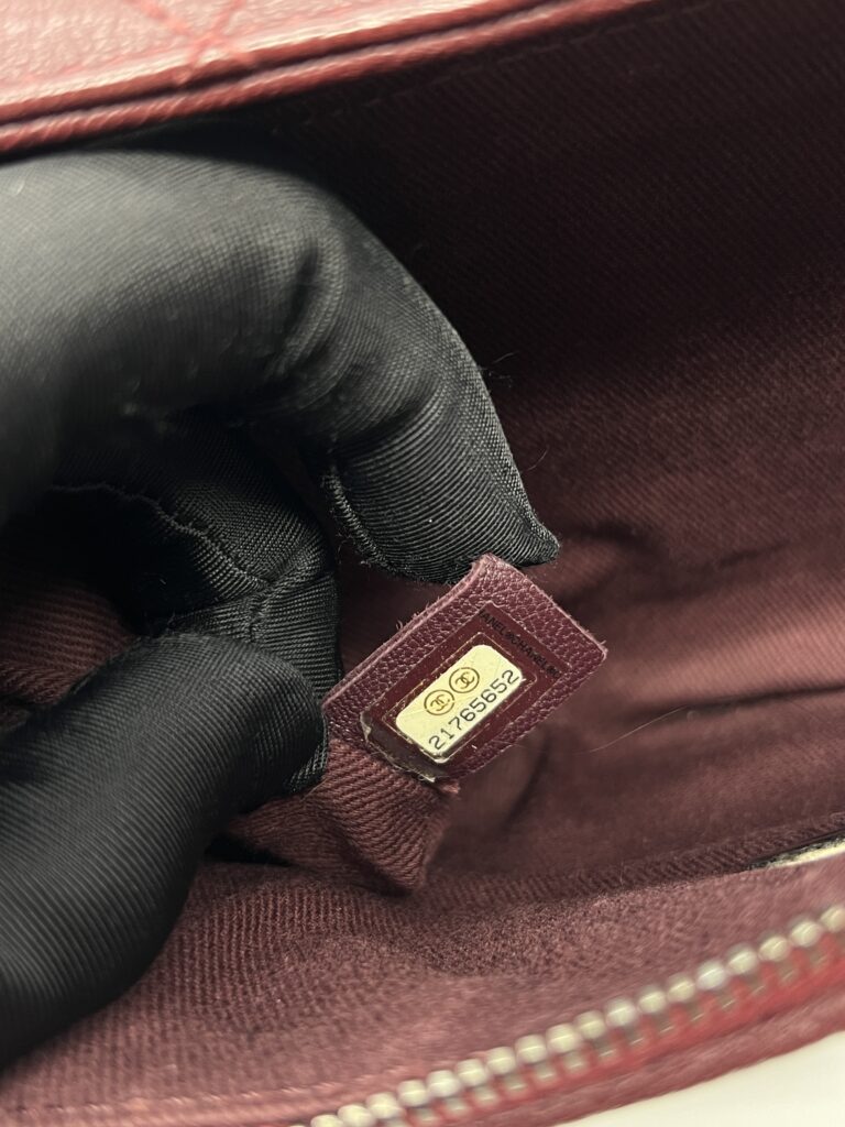 CC Waiter Flap Bag Caviar Burgundy RHW